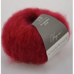 Casagrande Моточная пряжа Vogue материал суперкидмохер, шелк цвет красная ягода 009